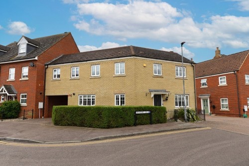 Arrange a viewing for Meadow Rise, Huntingdon, PE29