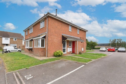Arrange a viewing for Avocet Close, Biggleswade, SG18