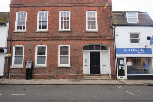 Arrange a viewing for High Street, HUNTINGDON