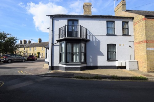 Arrange a viewing for Victoria Square, Huntingdon