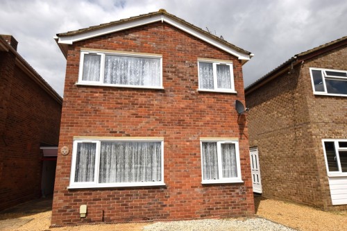 Arrange a viewing for Wheatley Crescent, Bluntisham