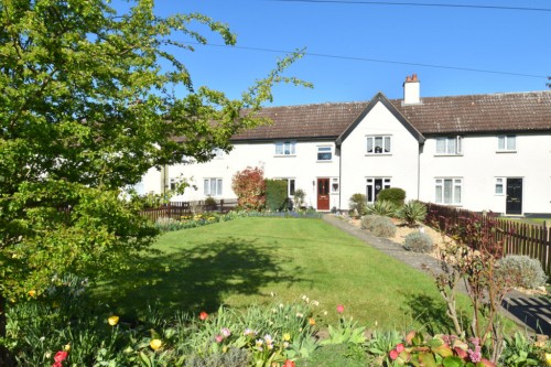 Arrange a viewing for Chapmans, Hemingford Abbots
