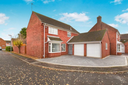 Arrange a viewing for Silverweed, Eaton Ford
