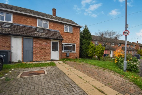 Arrange a viewing for Somerset Road, Wyton