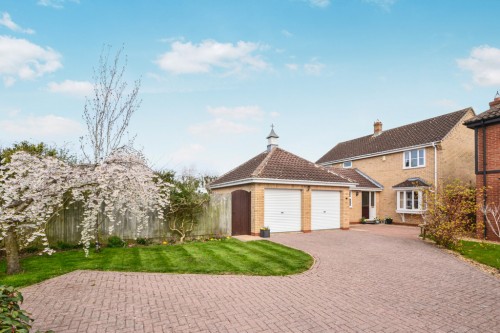 Arrange a viewing for Haycraft Close, Grafham