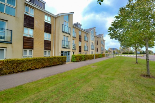 Arrange a viewing for Cambridge Road, St. Neots, St Neots