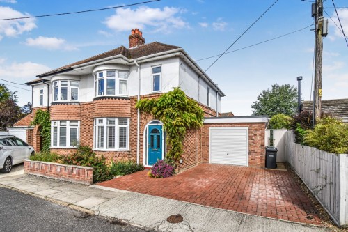 Arrange a viewing for Orchard Gardens, Fenstanton