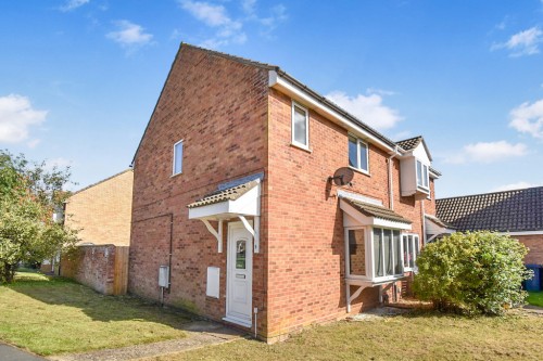Arrange a viewing for Welland Close, St. Ives