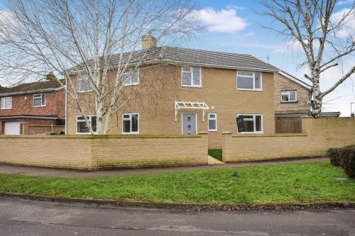 Arrange a viewing for Claytons Way, Huntingdon