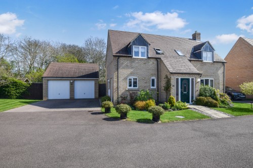 Arrange a viewing for Chapel Close, Hartford