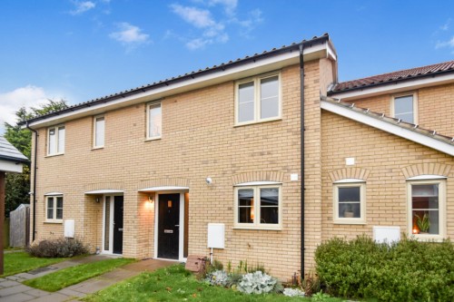 Arrange a viewing for Dunstall Close, Offord Cluny