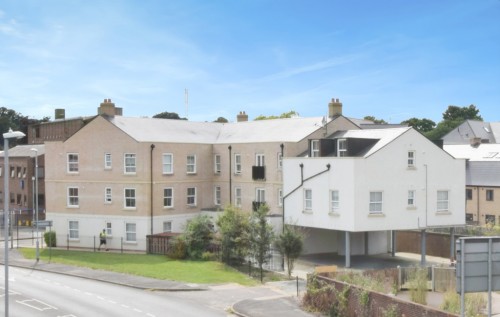 Arrange a viewing for Aragon House, Huntingdon