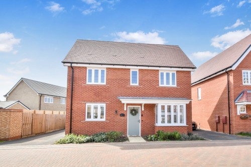 Arrange a viewing for Meadow Brown Close, Little Paxton