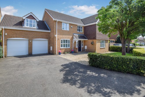 Arrange a viewing for Farriers Way, Warboys
