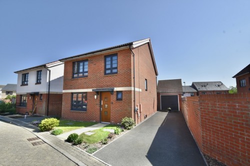 Arrange a viewing for Leightonhouse Close, St. Neots