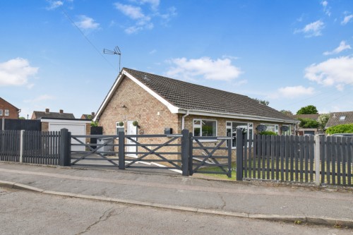 Arrange a viewing for Hermitage Road, Earith