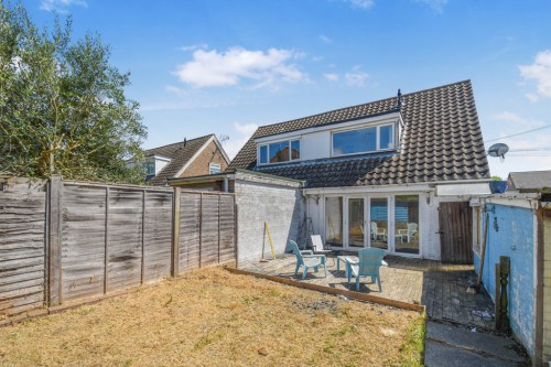 Arrange a viewing for The Furlongs, Needingworth
