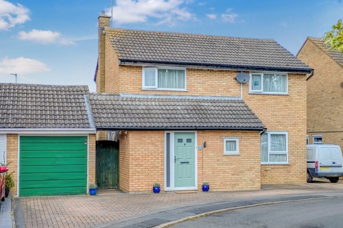 Arrange a viewing for Gloucester Road, Sawtry, Cambridgeshire