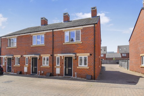Arrange a viewing for Coates Road, Biggleswade