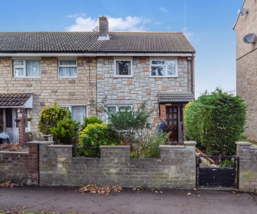 Arrange a viewing for Elm Close, Huntingdon