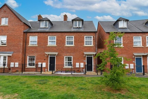 Arrange a viewing for Presland Drive, Biggleswade, SG18