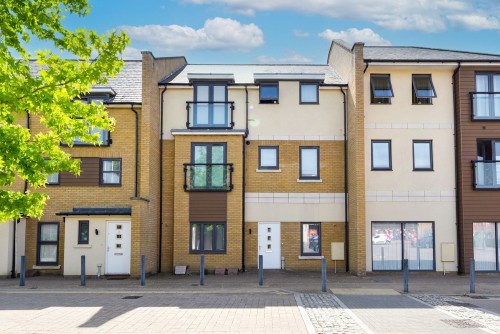 Arrange a viewing for Sullivan Court, Biggleswade, SG18