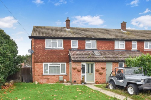 Arrange a viewing for Bath Crescent, Wyton, PE28
