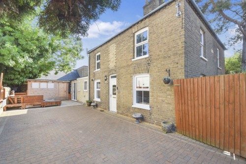 Arrange a viewing for Bedford Street, St. Neots, PE19