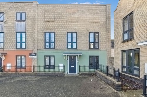 Arrange a viewing for Station Square, St. Neots, PE19