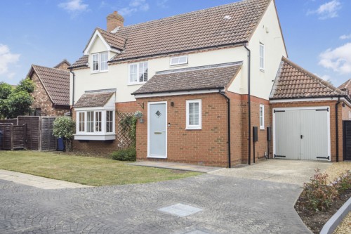 Arrange a viewing for Owl Way, Hartford, PE29