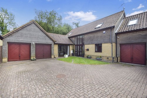 Arrange a viewing for Longlands Close, Warboys, PE28