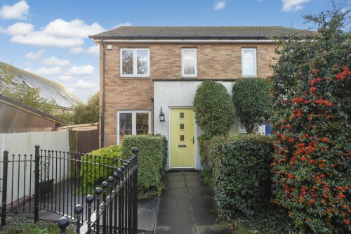 Arrange a viewing for Coneygear Court, Huntingdon, PE29