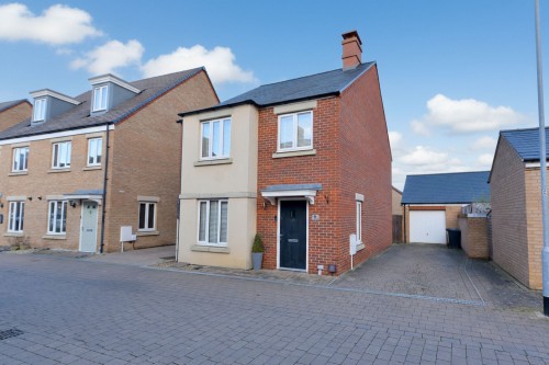 Arrange a viewing for Coates Road, Biggleswade, SG18