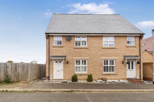 Arrange a viewing for Tate Drive, Biggleswade, SG18