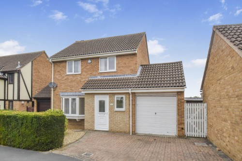 Arrange a viewing for Waveney Road, St. Ives, PE27