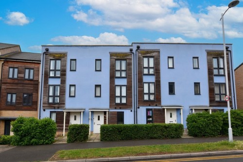 Arrange a viewing for Dramsell Rise, St. Neots, PE19