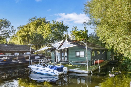 Arrange a viewing for Banks End, Wyton, PE28