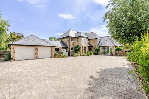 Arrange a viewing for Longstaff Way, Hartford, PE29