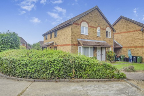 Arrange a viewing for Kestrel Close, Hartford, PE29