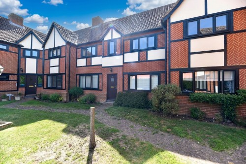 Arrange a viewing for High Street, Earith, PE28