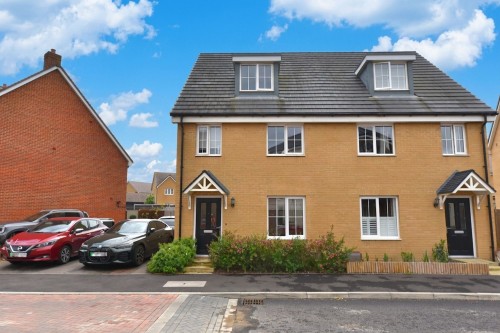 Arrange a viewing for Hollyhock Way, Biggleswade, SG18