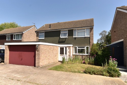 Arrange a viewing for Manor Drive, Fenstanton, PE28