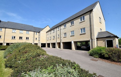 Arrange a viewing for Skipper Way, Little Paxton, PE19