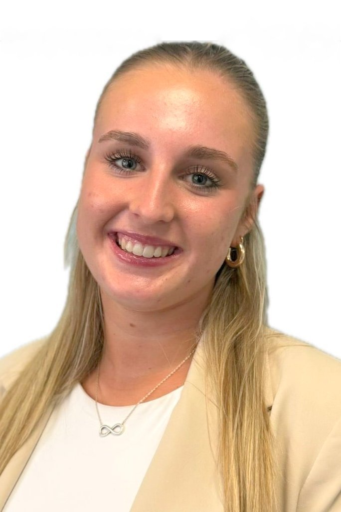 Danni Kitchener, Sales Negotiator